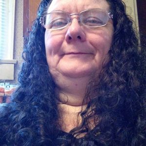 Meet your Posher, Naomi